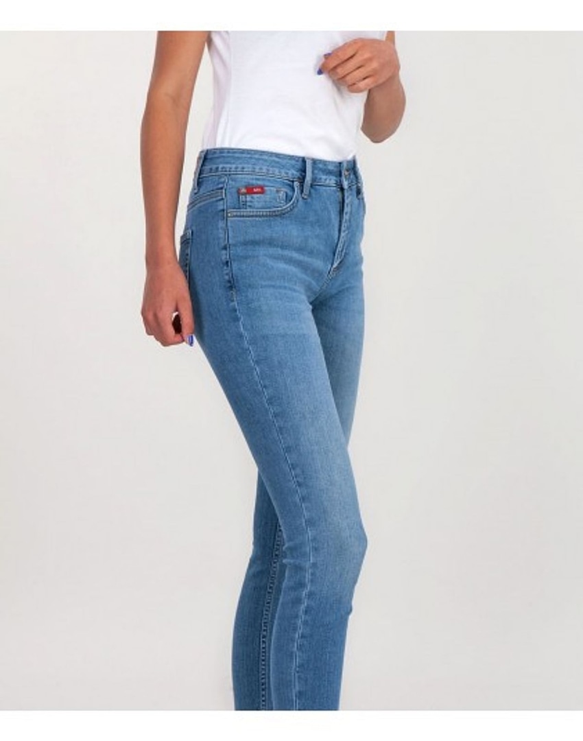 women jeans